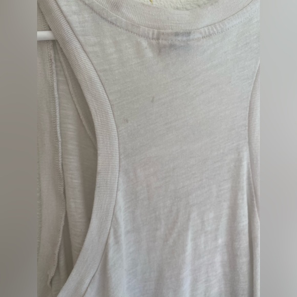 Pink vs tank - Picture 5 of 5